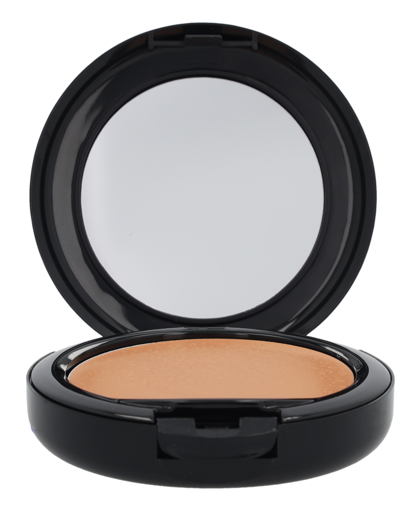 Make-Up Studio Light Velvet Foundation 8 ml