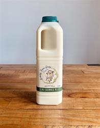 Berkeley Farm Dairy Organic Semi Skimmed Milk 1L